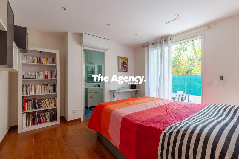 Villa - 204 m² - 5 pièces