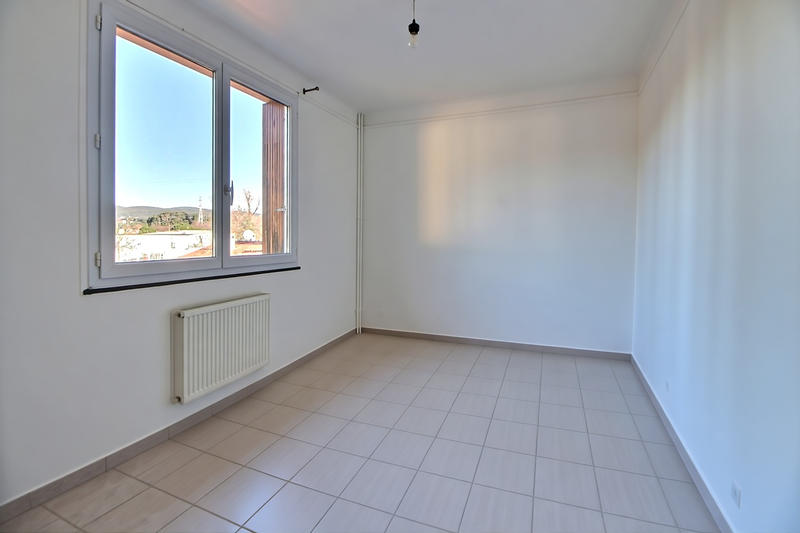 Appartement - 65 m² - 2 pièces