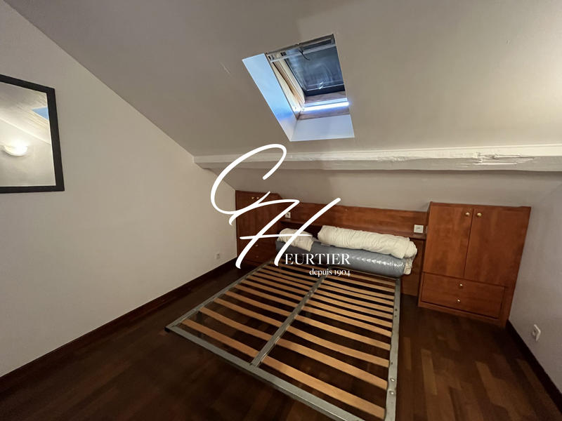 Appartement - 84 m² - 4 pièces