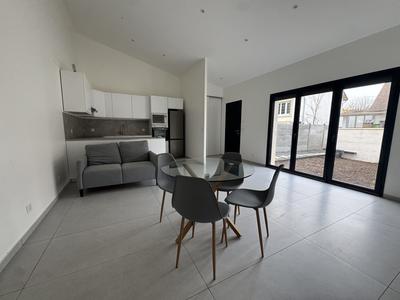 Maison - 66 m² - 3 pièces