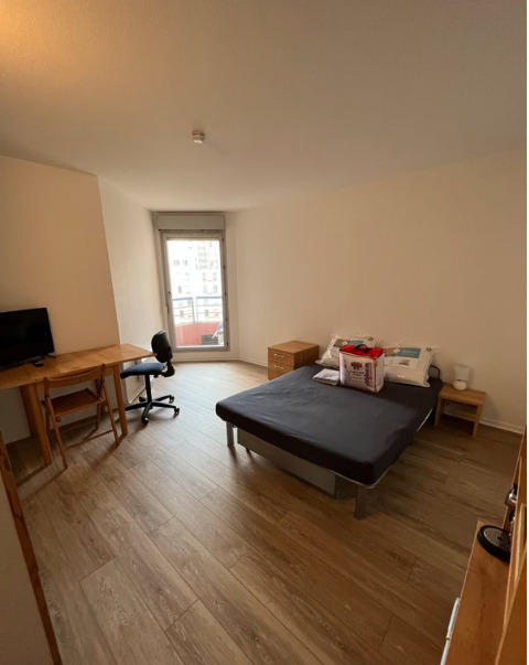 Studio - 24 m² - 1 pièce