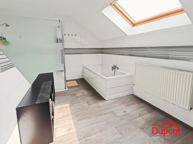 Maison - 122 m² - 5 pièces