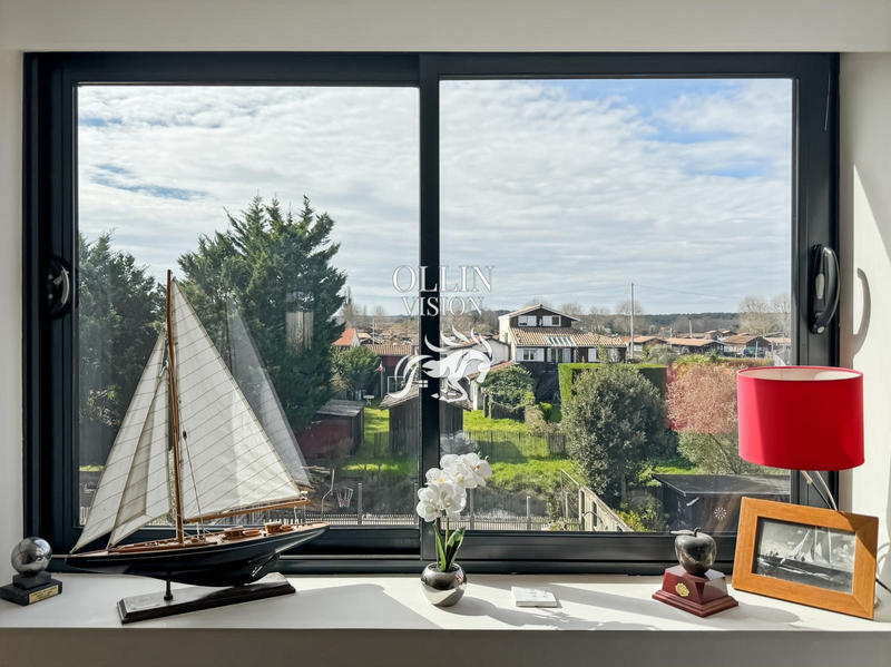 Villa - 200 m² - 6 pièces