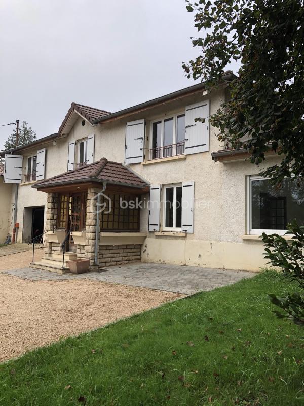 Maison ancienne - 143 m² - 5 pièces