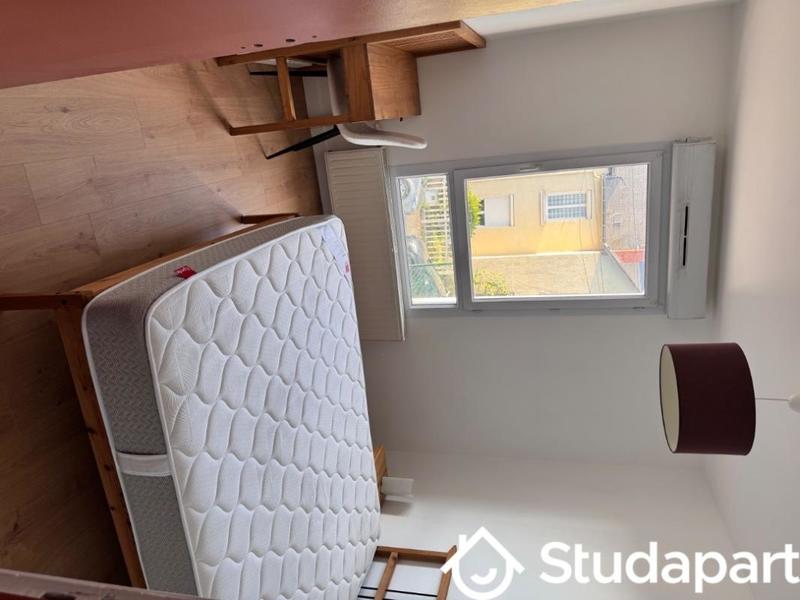 Chambre - 1 m² - 1 pièce