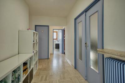 Maison - 175 m² - 9 pièces