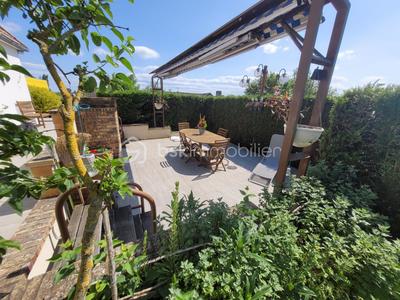 Pavillon - 165 m² - 7 pièces