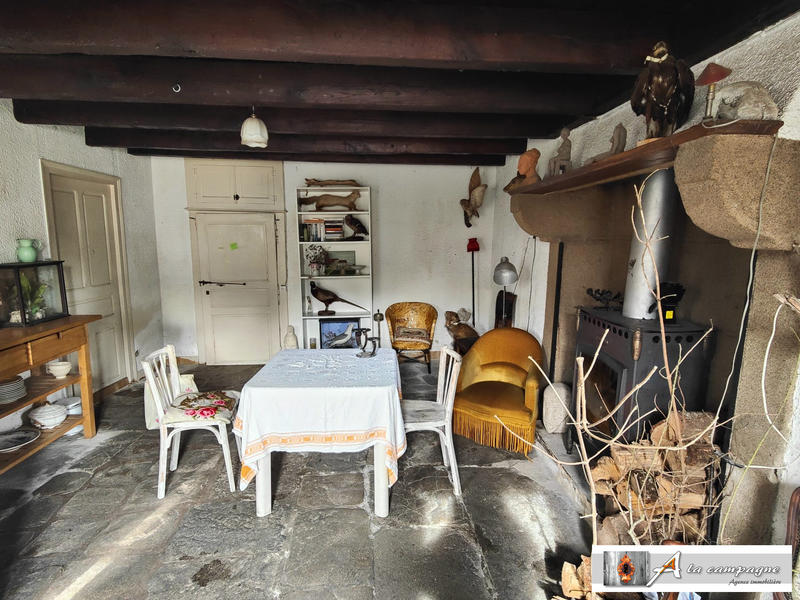 Maison - 143 m² - 7 pièces