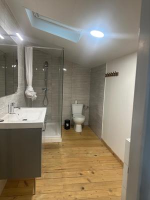 Maison - 220 m² - 4 pièces