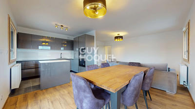 Appartement - 93 m² - 4 pièces