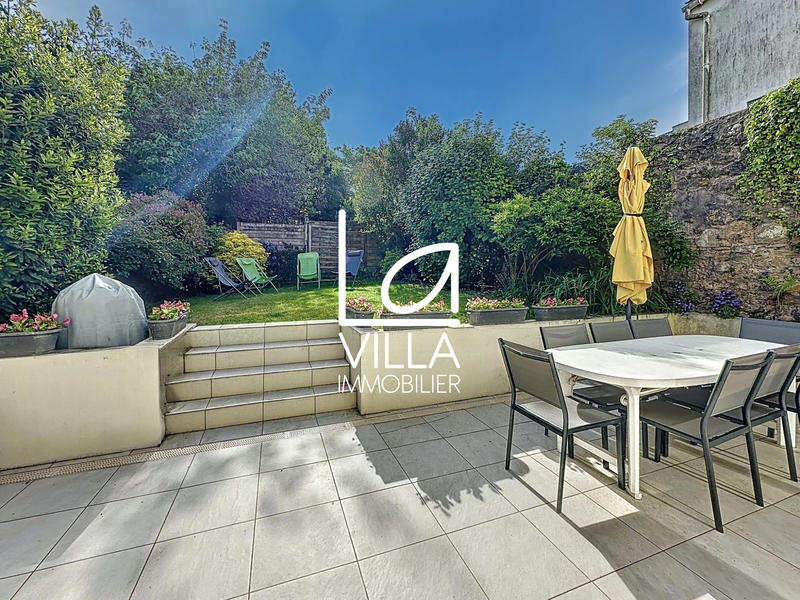 Maison traditionnelle - 130 m² - 5 pièces