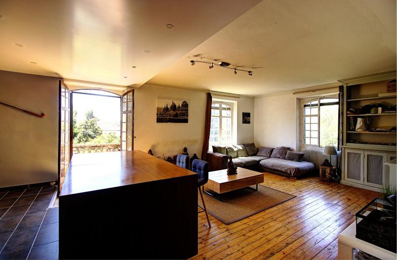 Appartement - 84 m² - 3 pièces