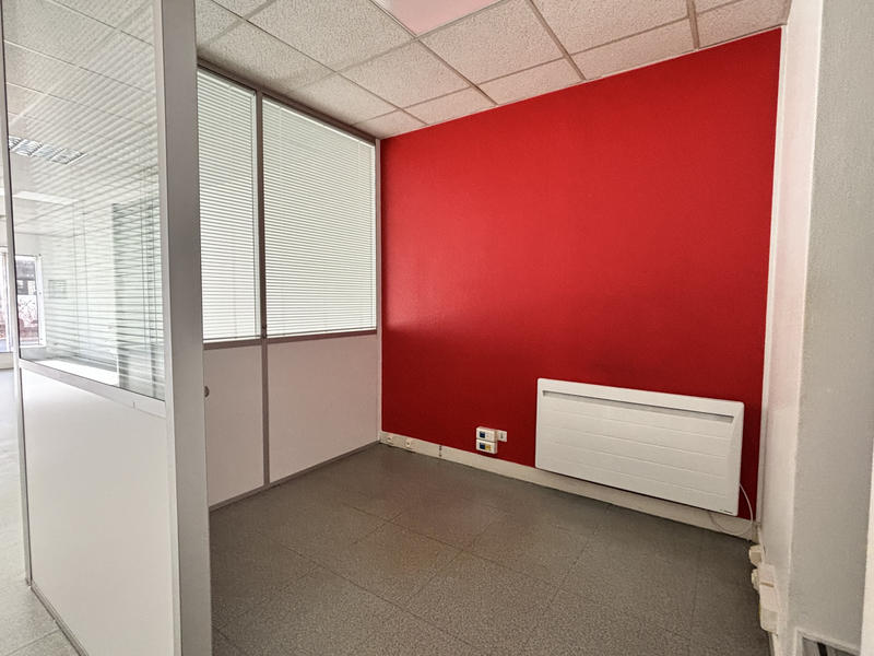 Local commercial - 106 m²