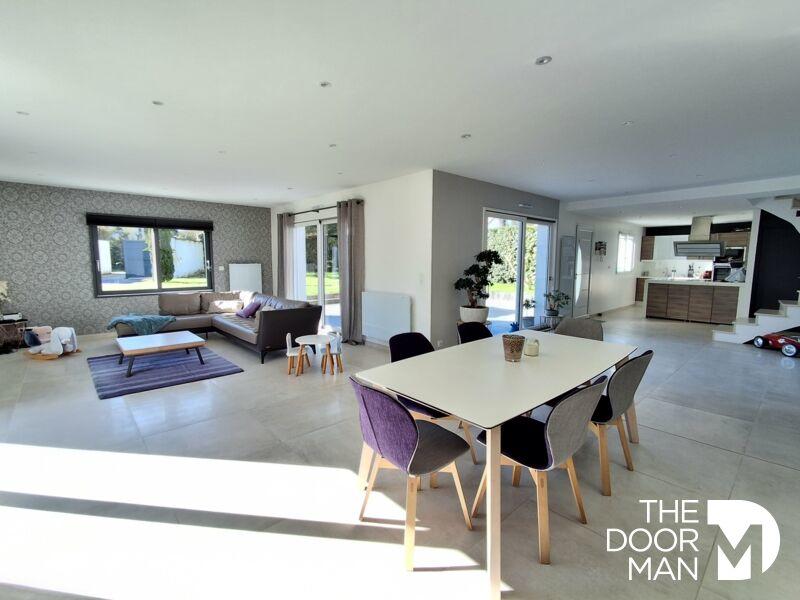 Maison - 150 m² - 6 pièces