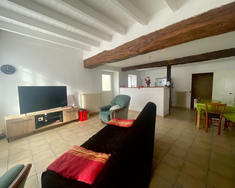 Maison - 90 m² - 3 pièces