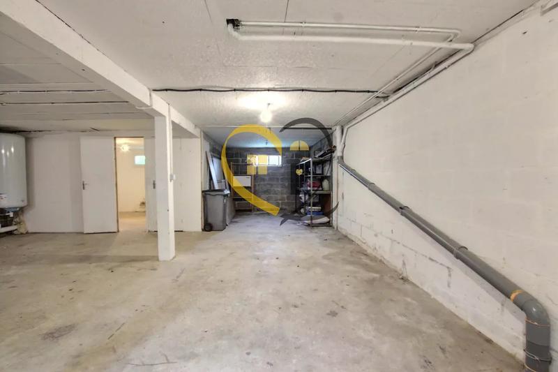 Maison de village - 90 m² - 4 pièces