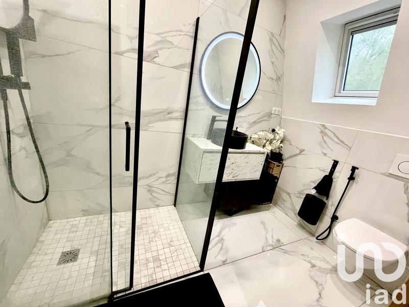 Maison - 185 m² - 6 pièces