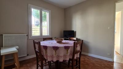 Maison - 80 m² - 6 pièces