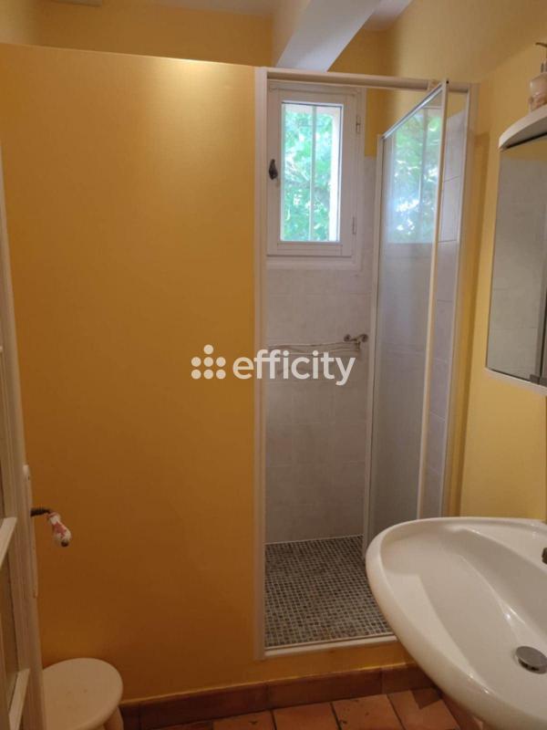 Villa - 175 m² - 8 pièces