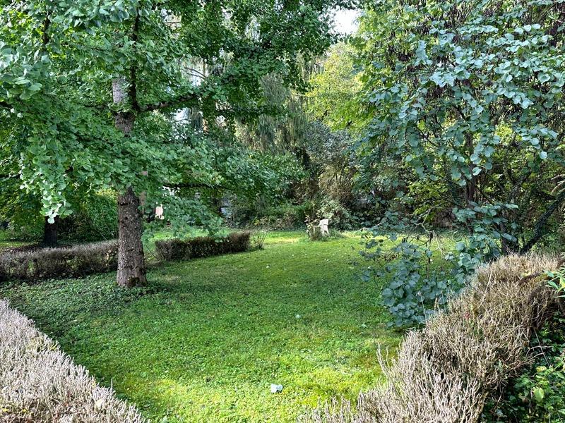 Maison de village - 208 m² - 7 pièces