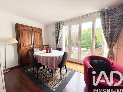 Appartement - 75 m² - 4 pièces