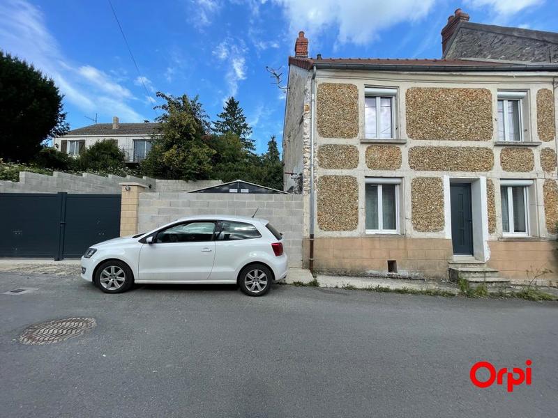 Maison - 85 m² - 4 pièces