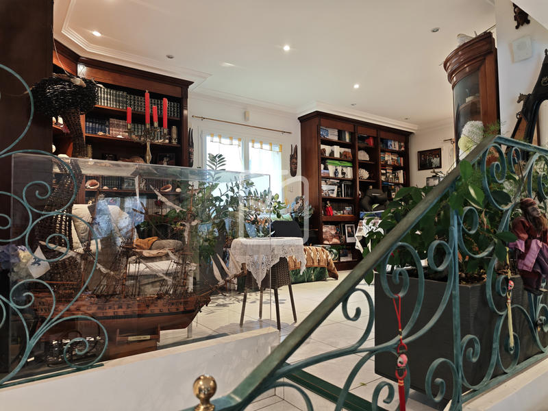 Maison - 157 m² - 6 pièces