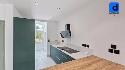 Maison - 90 m² - 5 pièces