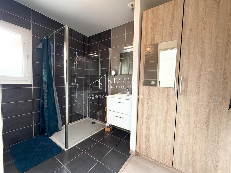 Maison - 129 m² - 6 pièces