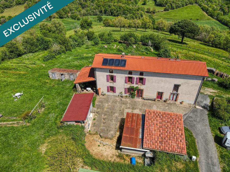 Maison - 210 m² - 5 pièces