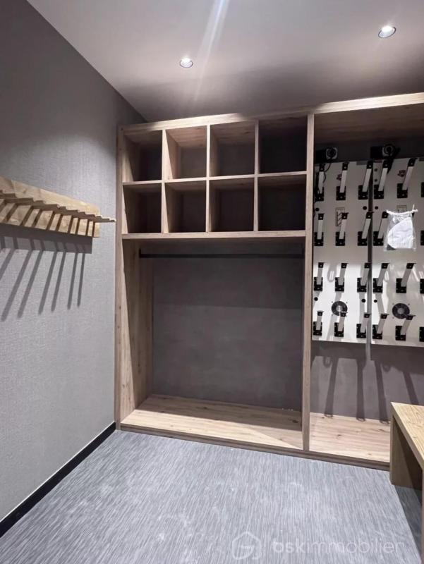 Châlet - 206 m² - 5 pièces