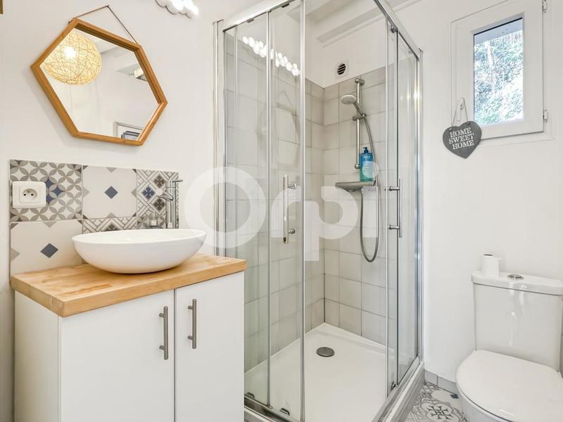 Maison - 175 m² - 8 pièces