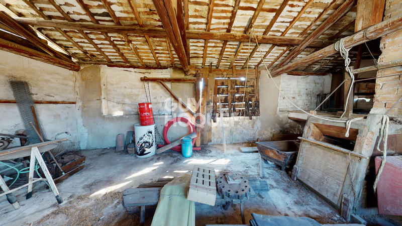 Maison - 187 m² - 5 pièces