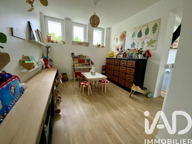 Maison - 150 m² - 8 pièces