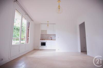 Bureau - 23 m² - 1 pièce