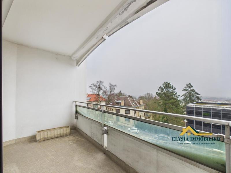 Appartement - 84 m² - 4 pièces