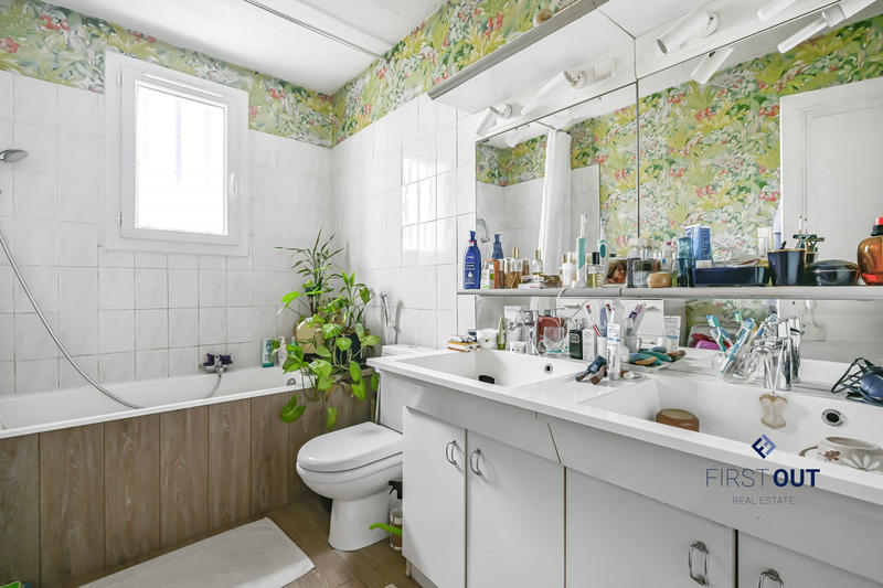 Maison - 190 m² - 5 pièces