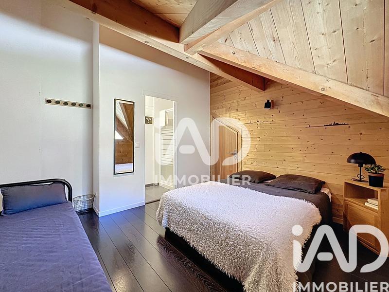 Châlet - 208 m² - 6 pièces