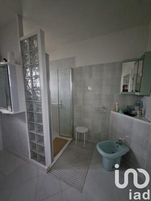 Maison - 187 m² - 5 pièces