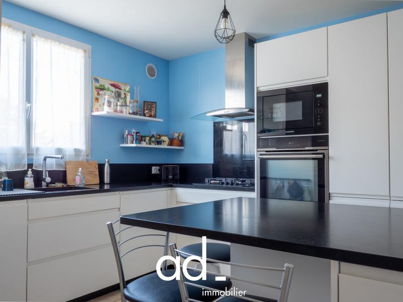 Maison - 106 m² - 4 pièces