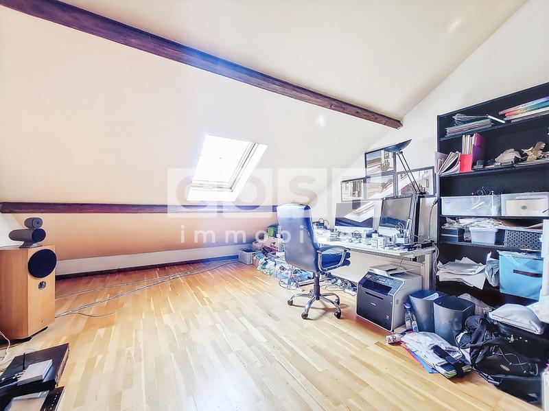 Maison - 142 m² - 5 pièces