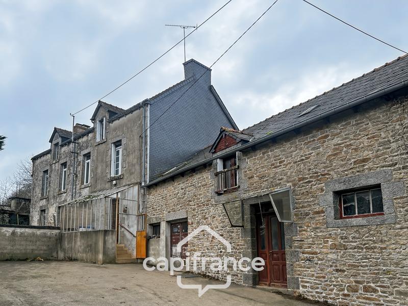 Maison - 220 m² - 10 pièces