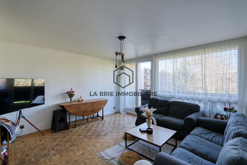 Appartement - 79 m² - 4 pièces