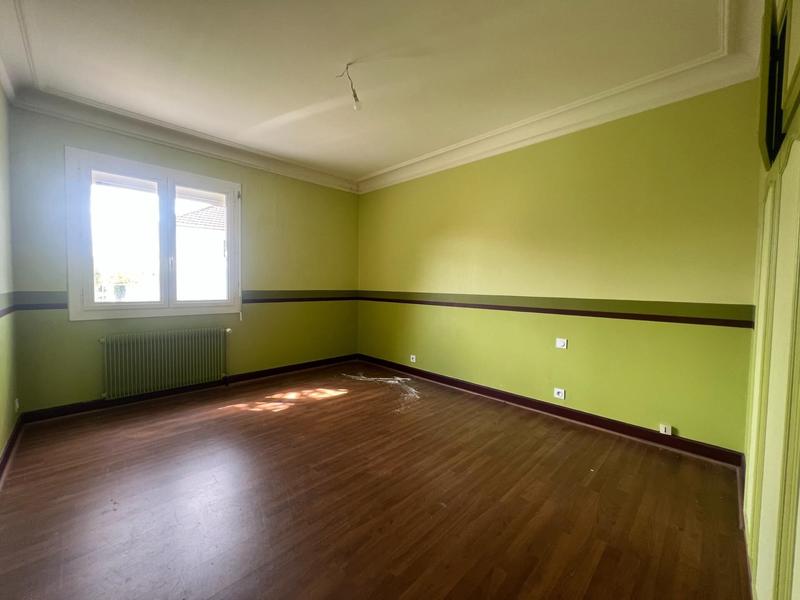 Maison - 189 m² - 6 pièces