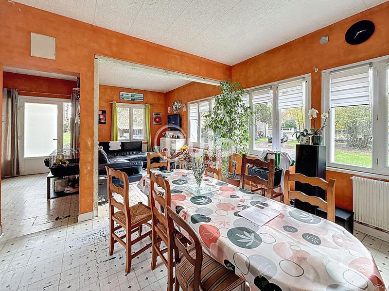 Maison - 135 m² - 8 pièces