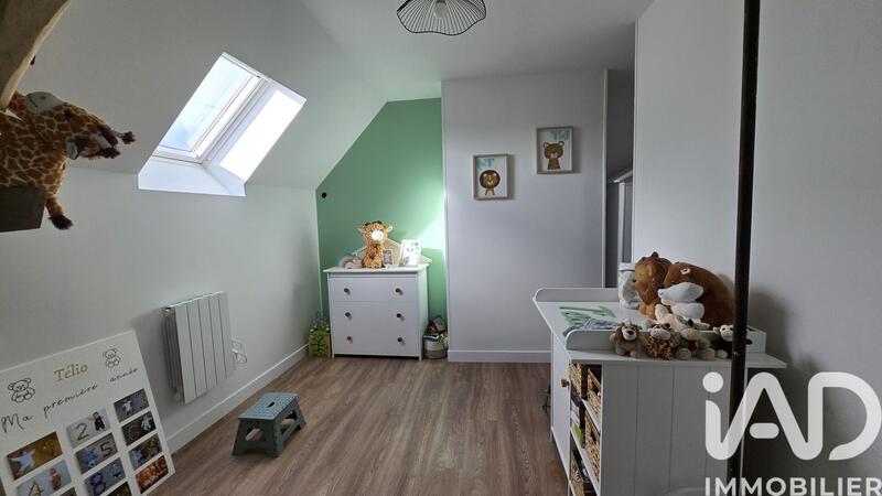 Maison - 120 m² - 5 pièces