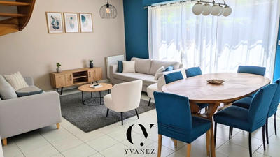 Maison - 95 m² - 5 pièces