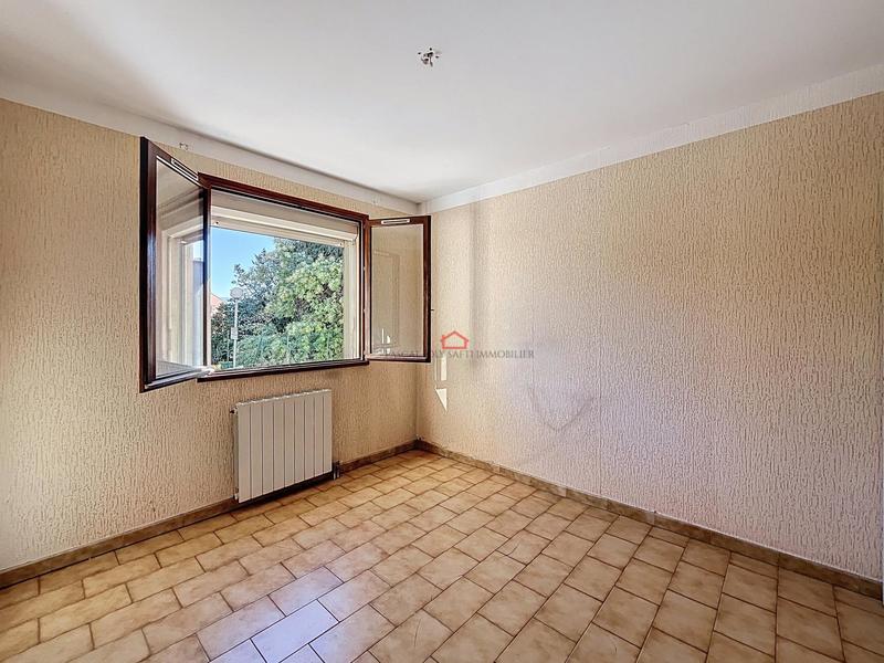 Appartement - 81 m² - 3 pièces