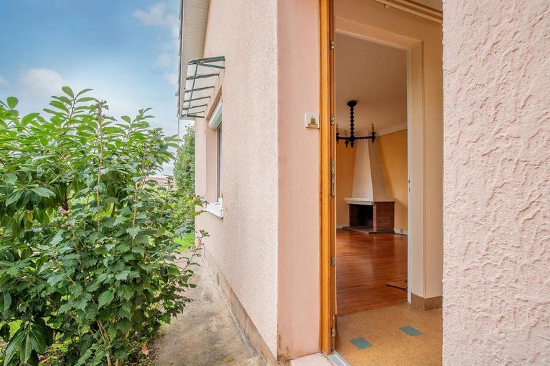 Maison - 80 m² - 5 pièces