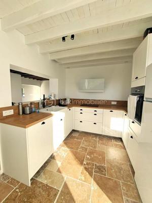 Maison - 150 m² - 7 pièces